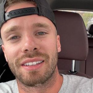 Meet your Posher, Louis-dominic